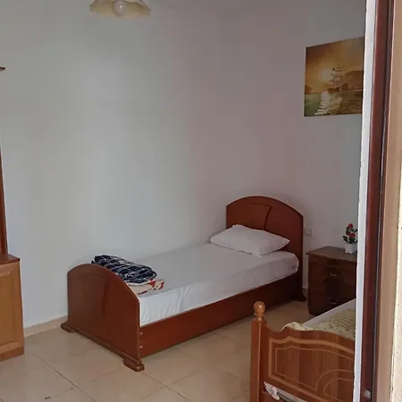Blue Diamond Him Kolli Street Building No 4 * Тирана