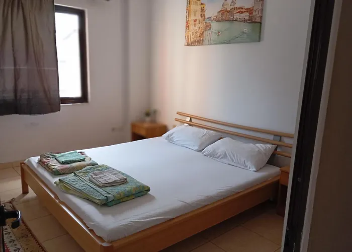 Hostal Blue Diamond Him Kolli Street Building No 4 Tirana