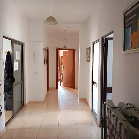 Blue Diamond Him Kolli Street Building No 4 * تيرانا