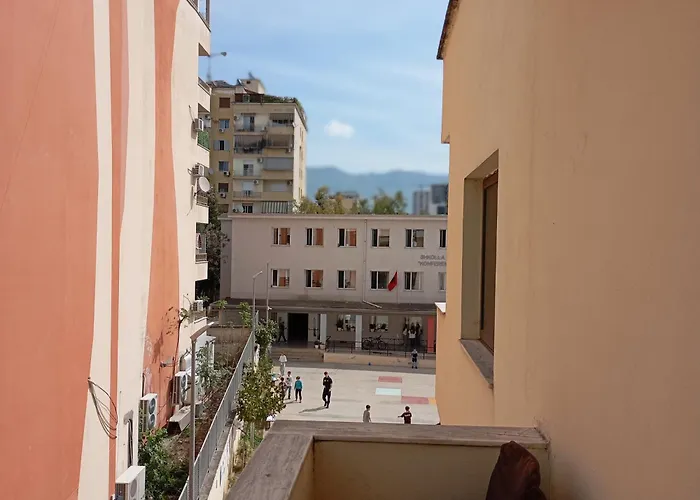 Blue Diamond Him Kolli Street Building No 4 بيت شباب